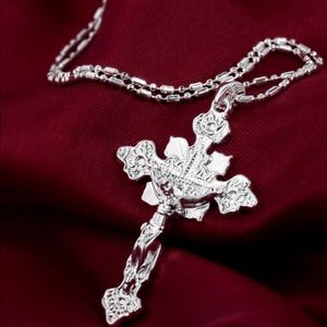 925 Sterling silver crucifix pendant